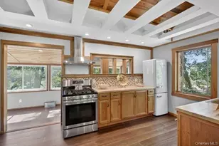 6 Deer Trail N, Greenwood Lake, NY 10925 - Photo 7