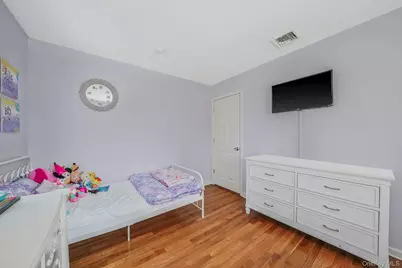 109 Quaker Path, Stony Brook, NY 11790 - Photo 23