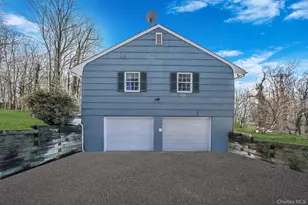 109 Quaker Path, Stony Brook, NY 11790 - Photo 5