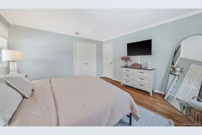 109 Quaker Path, Stony Brook, NY 11790 - Photo 25