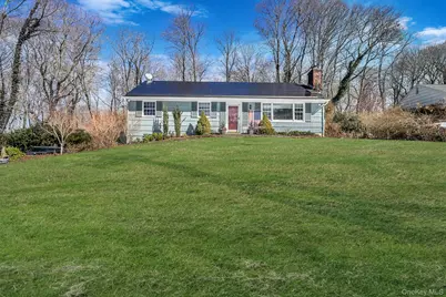 109 Quaker Path, Stony Brook, NY 11790 - Photo 3