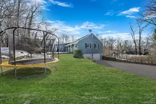 109 Quaker Path, Stony Brook, NY 11790 - Photo 35