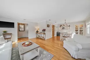 109 Quaker Path, Stony Brook, NY 11790 - Photo 9