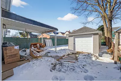 15053 115th Drive, Jamaica, NY 11434 - Photo 11