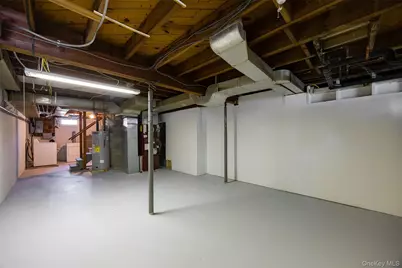 13 Robert Road, Poughkeepsie, NY 12603 - Photo 19