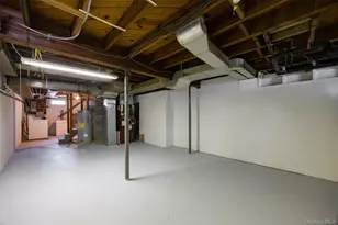 13 Robert Rd, Poughkeepsie, NY 12603 - Photo 19