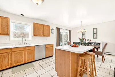 850 N Hillside Road, Wappingers Falls, NY 12590 - Photo 11