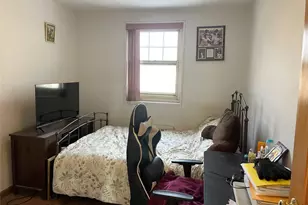 58-28 251st St, Little Neck, NY 11362 - Photo 9