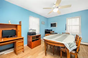 8 Carman's Ct, Farmingdale, NY 11735 - Photo 7