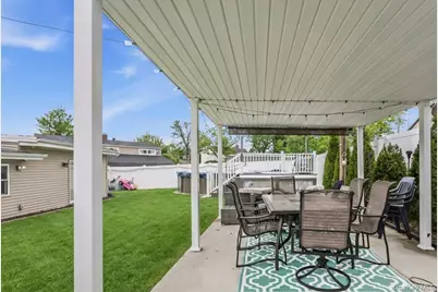 30 Echo Lane, Levittown, NY 11756 - Photo 35