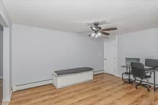 30 Echo Ln, Levittown, NY 11756 - Photo 9