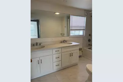 109 Chase Road, Manhasset, NY 11030 - Photo 23