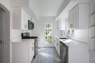 109 Chase Rd, Manhasset, NY 11030 - Photo 15