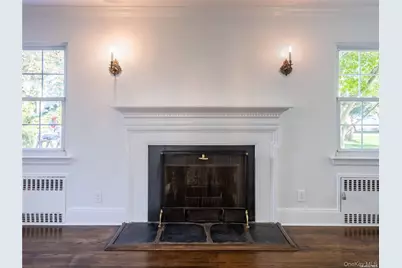 109 Chase Road, Manhasset, NY 11030 - Photo 9