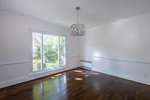 109 Chase Rd, Manhasset, NY 11030 - Photo 17