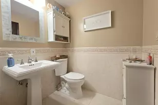 25 Spruceton St, Selden, NY 11784 - Photo 13