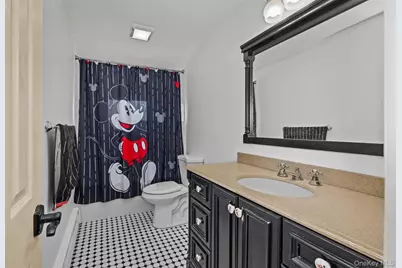 447 China Road, Sayville, NY 11782 - Photo 15