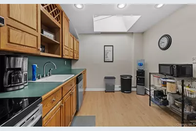 447 China Road, Sayville, NY 11782 - Photo 5