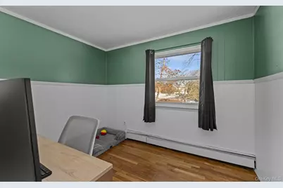 447 China Road, Sayville, NY 11782 - Photo 7