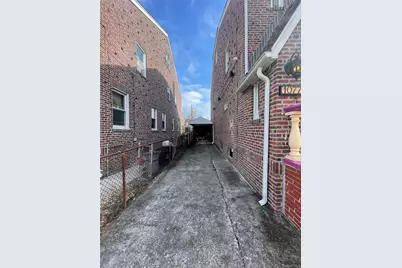 10773 129th Street, Richmond Hill, NY 11419 - Photo 7