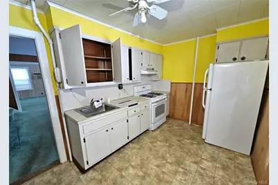 67 Elton Road, Garden City, NY 11530 - Photo 5