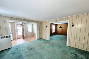 67 Elton Rd, Garden City, NY 11530 - Photo 3