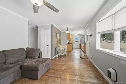 94 Locust Place, East Northport, NY 11731 - Photo 7