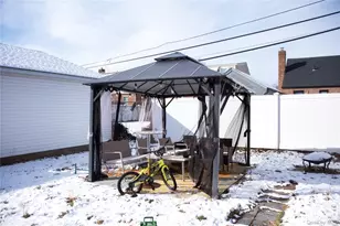 130-12 224th St, Springfield Gardens, NY 11413 - Photo 3