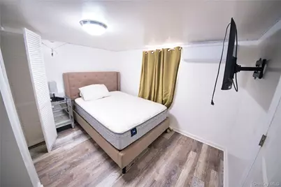 130-12 224th Street, Springfield Gardens, NY 11413 - Photo 27