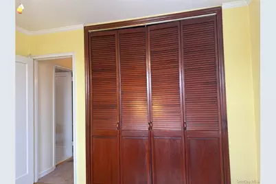 172-12 Crocheron Avenue #C3, Flushing, NY 11358 - Photo 17