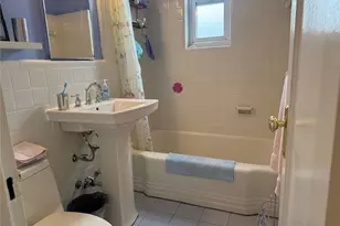 172-12 Crocheron Ave, Flushing, NY 11358 - Photo 11