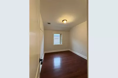 147-22 21st Avenue, Whitestone, NY 11357 - Photo 7