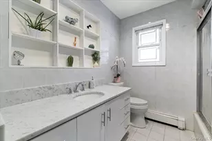 32 Middle Ln, Jericho, NY 11753 - Photo 17