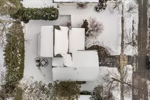 32 Middle Ln, Jericho, NY 11753 - Photo 23