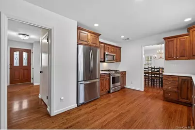 175 Palmer Lane, Thornwood, NY 10594 - Photo 13