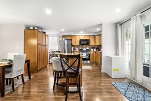 19 Midland Blvd, Ronkonkoma, NY 11779 - Photo 7