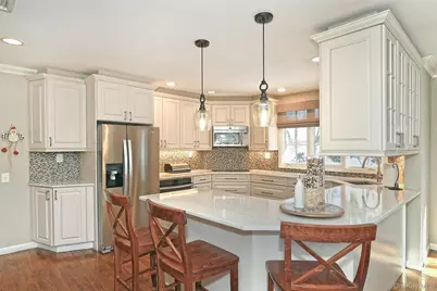 2 Montana Place, Huntington Station, NY 11746 - Photo 13