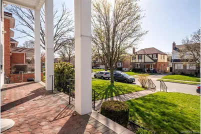 7531 179th Street, Fresh Meadows, NY 11366 - Photo 3
