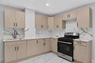 17 Maple Ave W, Suffern, NY 10901 - Photo 3