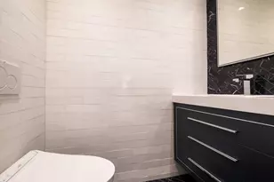 69-61 180th St, Fresh Meadows, NY 11365 - Photo 15