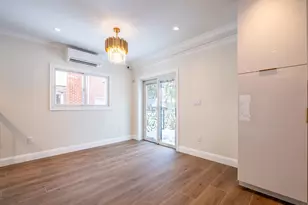 69-61 180th St, Fresh Meadows, NY 11365 - Photo 11