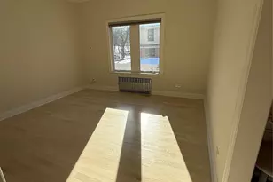 78-68 84th St, Glendale, NY 11385 - Photo 9