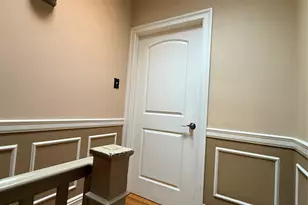 78-68 84th St, Glendale, NY 11385 - Photo 15