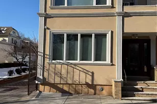 78-68 84th St, Glendale, NY 11385 - Photo 17