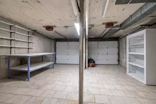 18-40 21st Dr, Astoria, NY 11105 - Photo 41