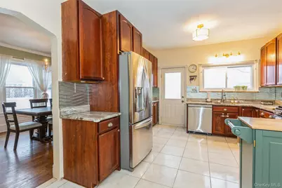 123 Carman Street, Patchogue, NY 11772 - Photo 13