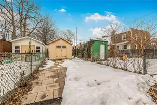 2556 Eastchester Rd, Bronx, NY 10469 - Photo 19