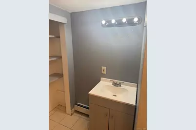 143 N Summit Avenue, Patchogue, NY 11772 - Photo 17