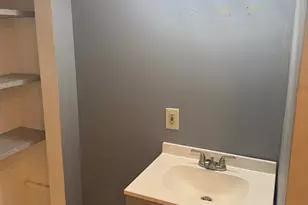 143 N Summit Ave, Patchogue, NY 11772 - Photo 17