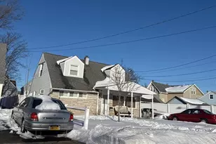 2 Quay Ct, East Rockaway, NY 11518 - Photo 3